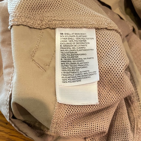 EUC The North Face 2 Tone Tan Cargo pants, size 6L, cropped cuff length - Picture 8 of 9